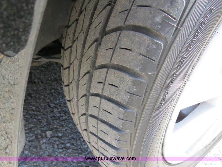 image for item B4706 2008 Volkswagen New Beetle S