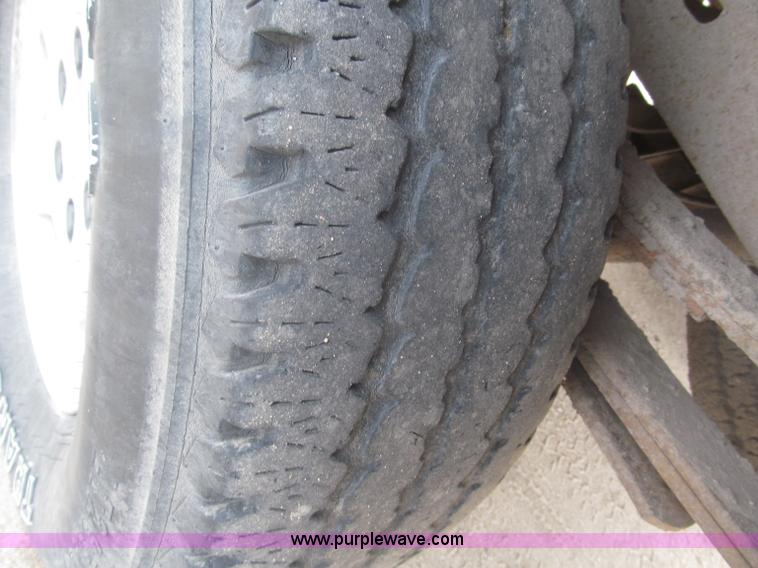 image for item B5447 2001 Chevrolet Silverado 1500 LT Ext. Cab pickup truck