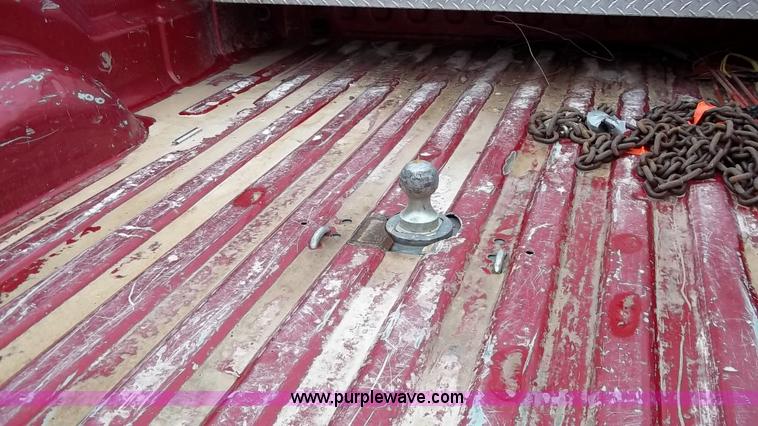 image for item C1020 2008 Dodge dual rear wheel truck bed