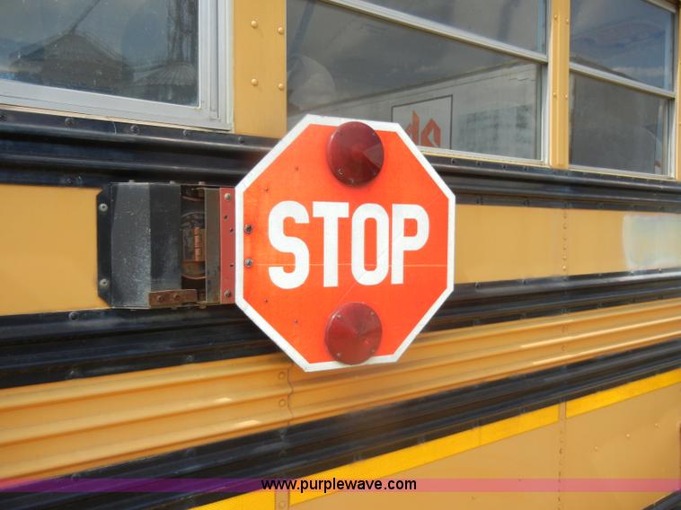 image for item D4373 1994 Chevrolet BlueBird school bus