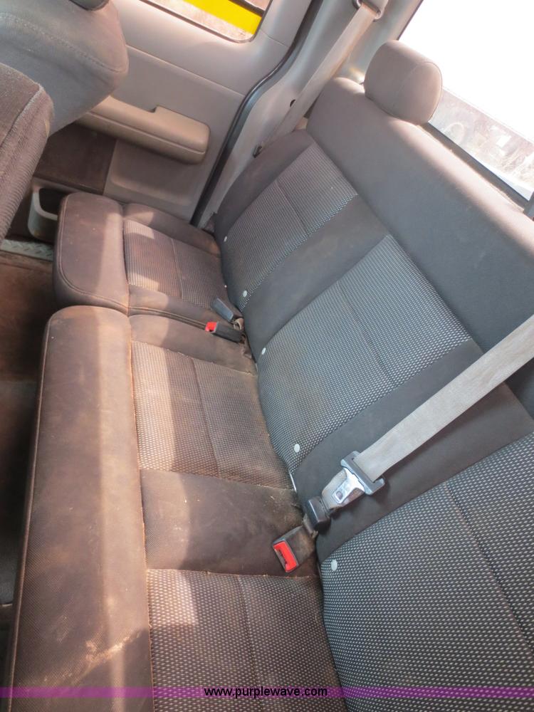 image for item D5814 2004 Ford F150 XLT SuperCab pickup truck