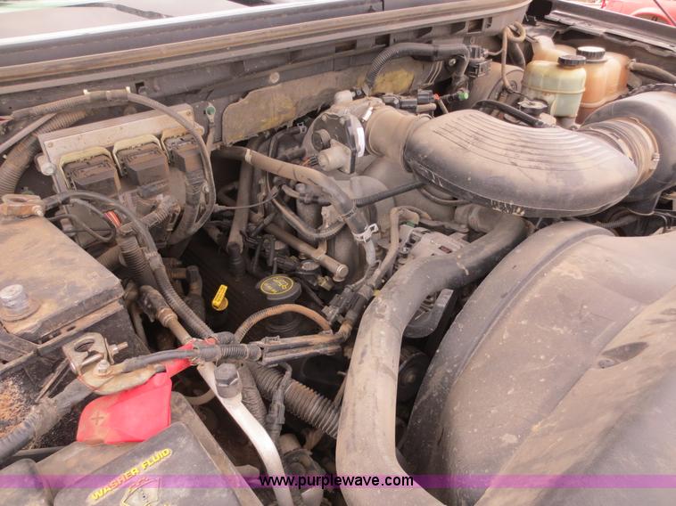 image for item D5814 2004 Ford F150 XLT SuperCab pickup truck