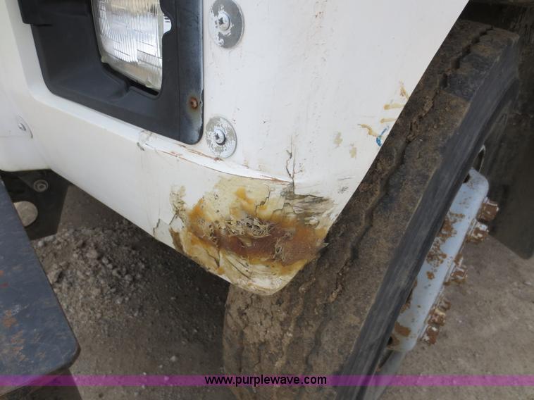 image for item D5815 1995 Mack CS250P service truck