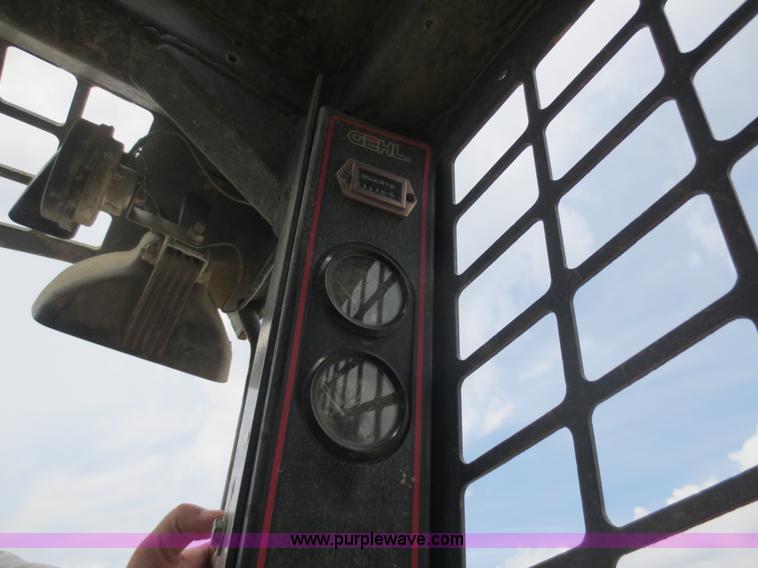 image for item D5816 Gehl 6635 DXT skid steer