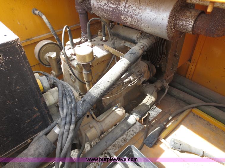 image for item D5817 1979 service trailer