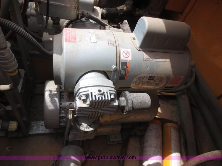 image for item D5817 1979 service trailer