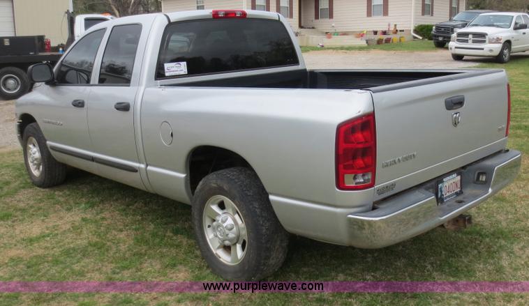 image for item D5821 2005 Dodge Ram 2500 Quad Cab pickup truck