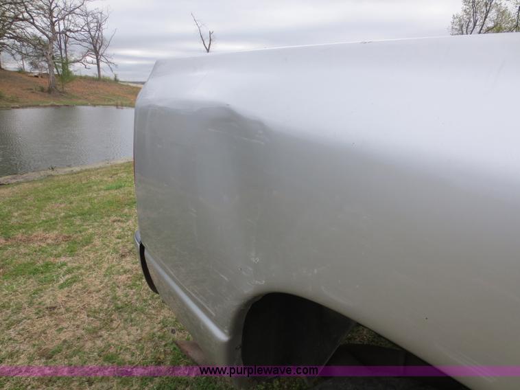 image for item D5821 2005 Dodge Ram 2500 Quad Cab pickup truck