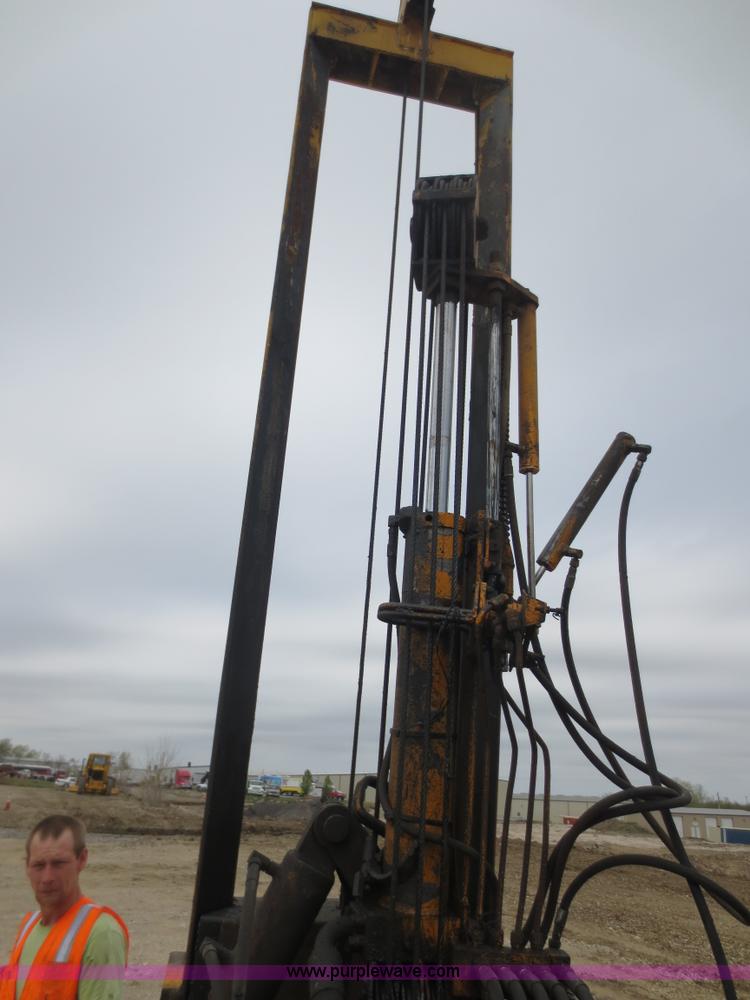 image for item D5822 Arrow concrete breaker