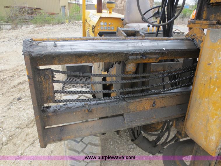 image for item D5822 Arrow concrete breaker