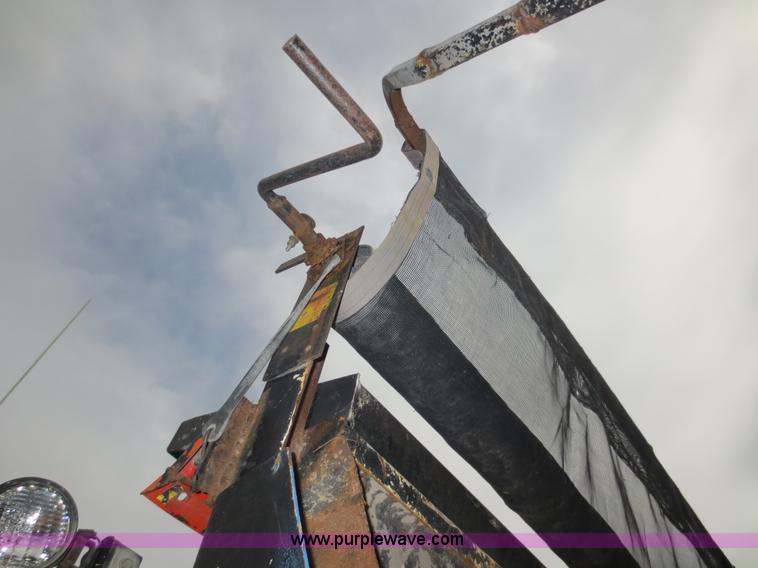 image for item D5823 1998 Mack CH613 dump truck