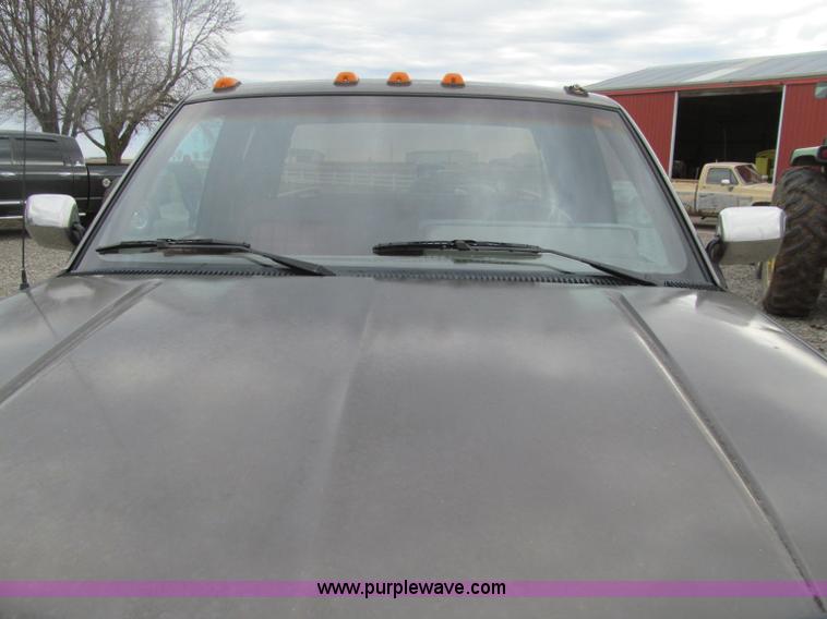 image for item D7312 1991 Chevrolet 2500 Extended Cab pickup truck