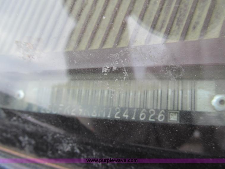 image for item D7312 1991 Chevrolet 2500 Extended Cab pickup truck