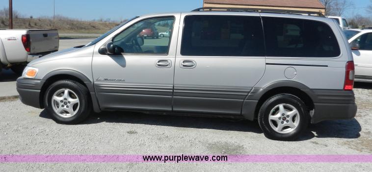 image for item D8006 2001 Pontiac Montana
