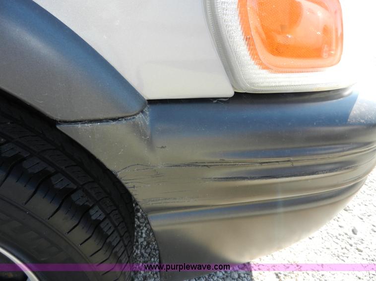 image for item D8006 2001 Pontiac Montana