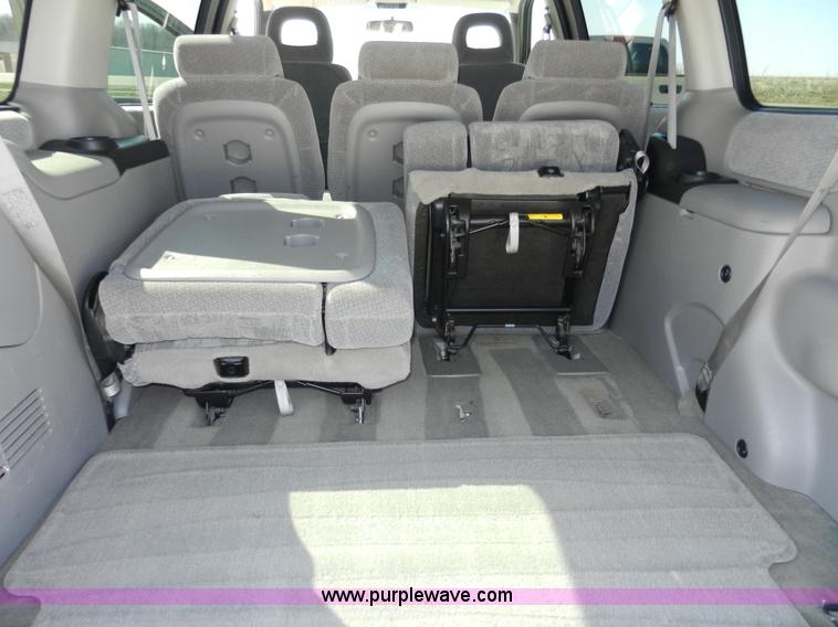 image for item D8006 2001 Pontiac Montana