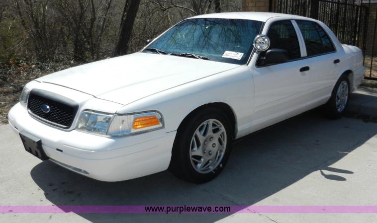 image for item D8008 2008 Ford Crown Victoria Police Interceptor