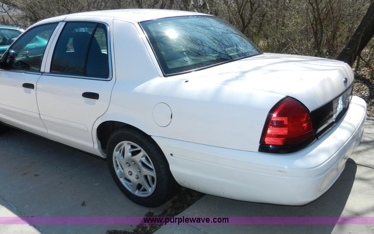 image for item D8008 2008 Ford Crown Victoria Police Interceptor