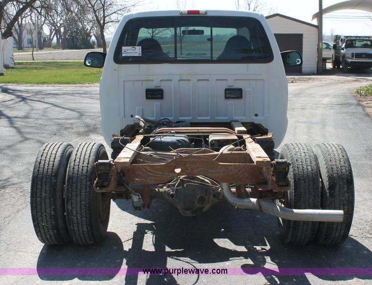 image for item E3345 2000 Ford F250 Super Duty XL cab and chassis