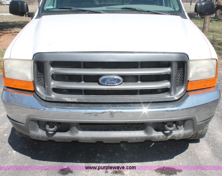 image for item E3345 2000 Ford F250 Super Duty XL cab and chassis
