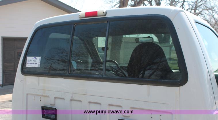 image for item E3345 2000 Ford F250 Super Duty XL cab and chassis