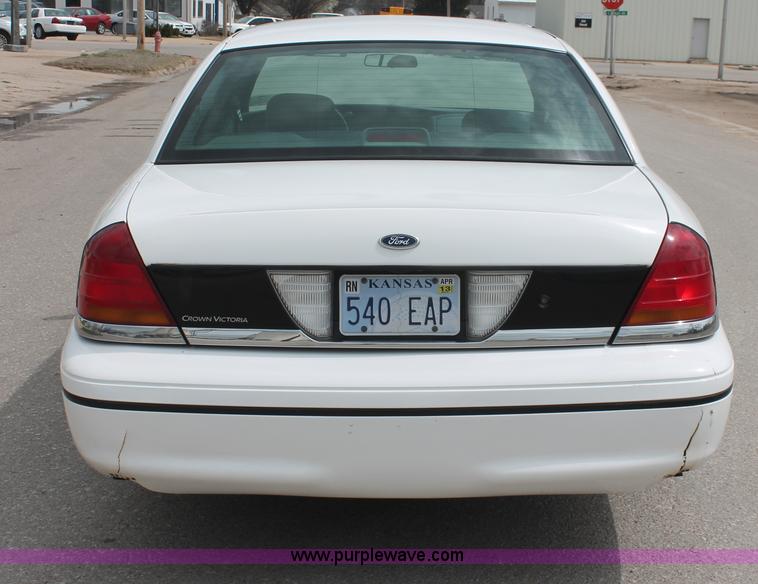 image for item E3348 1999 Ford Crown Victoria Police Interceptor