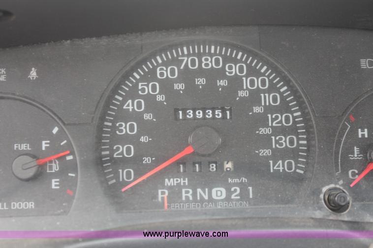 image for item E3348 1999 Ford Crown Victoria Police Interceptor