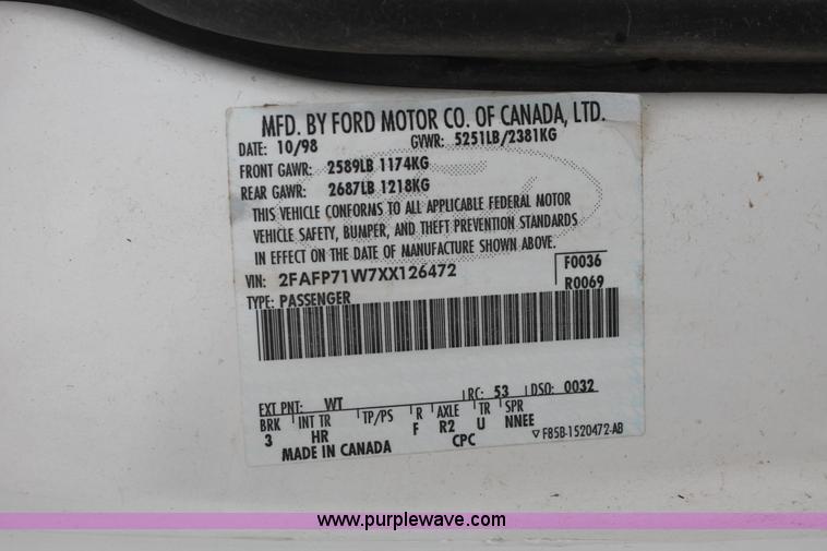 image for item E3348 1999 Ford Crown Victoria Police Interceptor