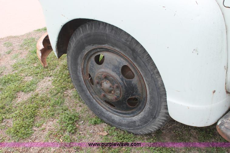 image for item E3349 1950 Chevrolet 6400 dump truck