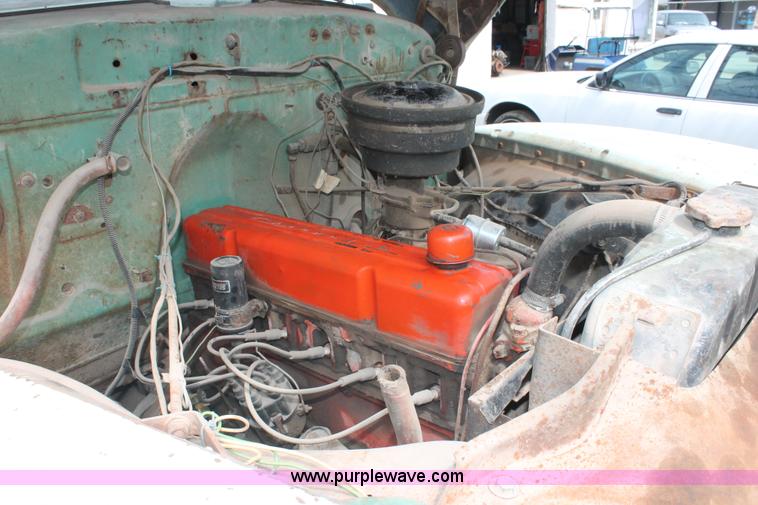 image for item E3349 1950 Chevrolet 6400 dump truck