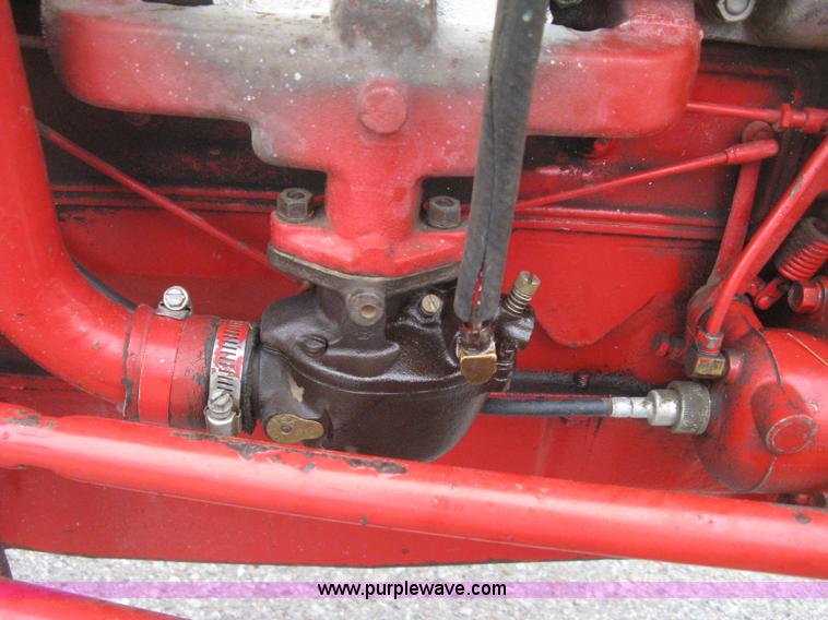 image for item E3386 1952 Ford 8N tractor