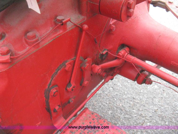 image for item E3386 1952 Ford 8N tractor