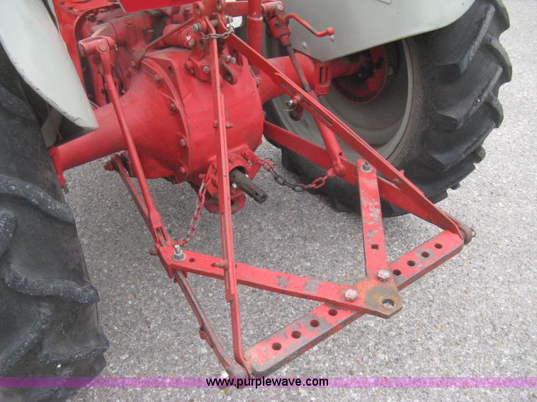 image for item E3386 1952 Ford 8N tractor