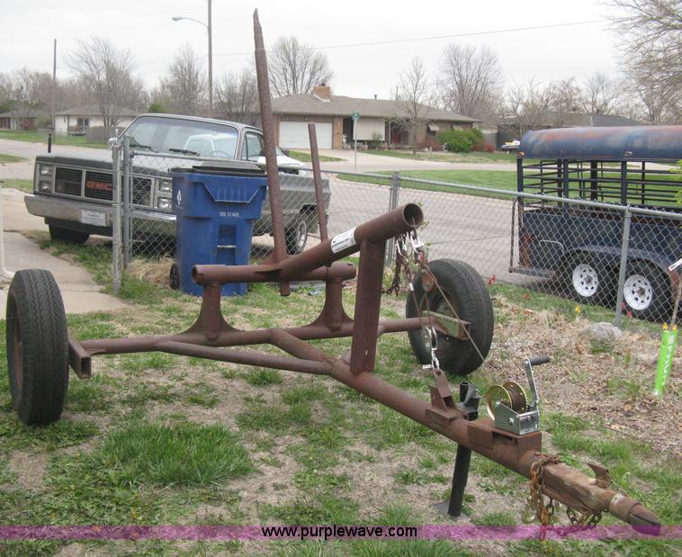 Shop built bale buggy in Goddard, KS Item E3388 sold Purple Wave