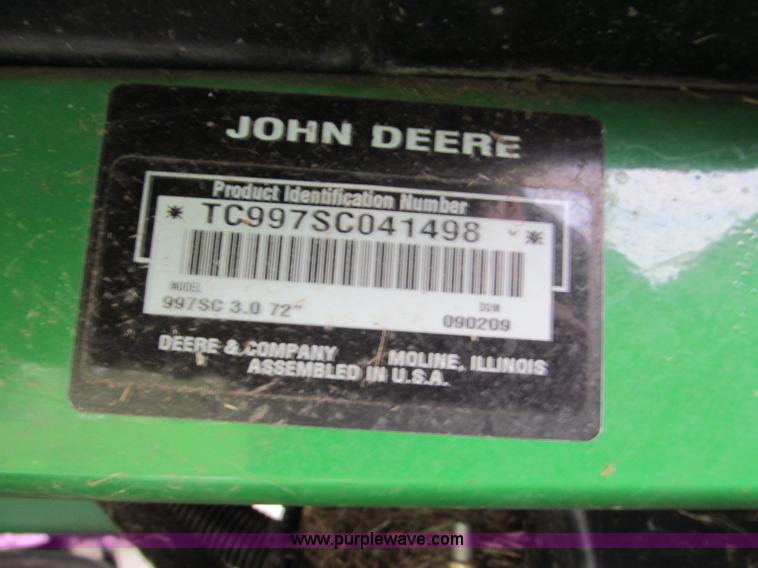 image for item E5989 John Deere 997 ZTrak ZTR commercial lawn mower