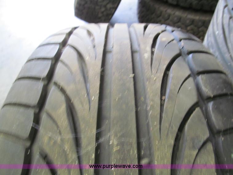 image for item E5992 20" Lorenzo wheels and tires