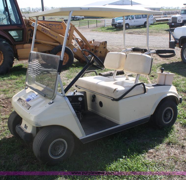 image for item F2531 Club car golf cart