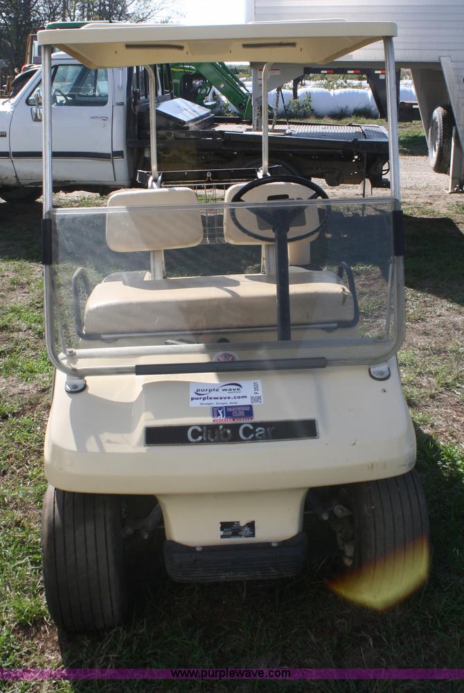 image for item F2531 Club car golf cart