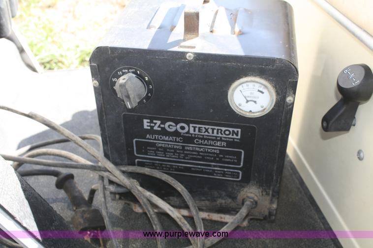 image for item F2531 Club car golf cart