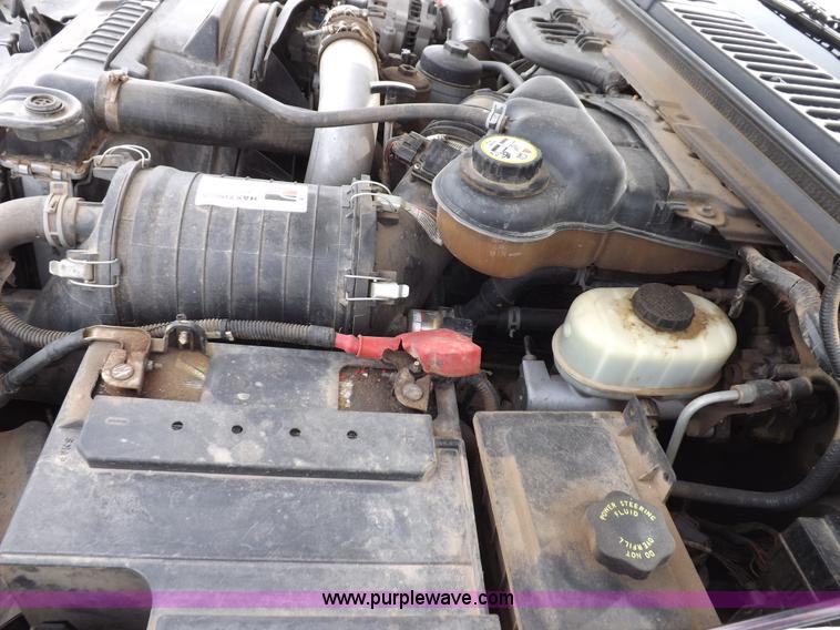 image for item F6481 2004 Ford F250 XLT Super Duty CrewCab pickup truck