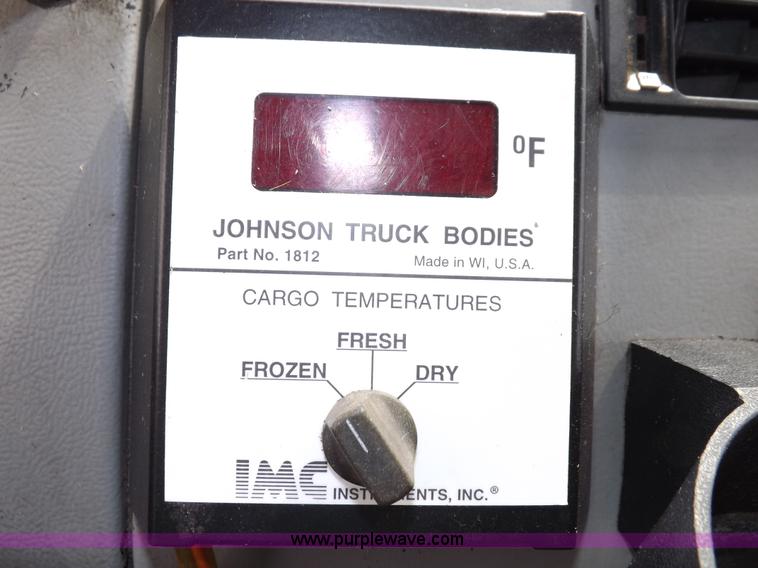 image for item F6492 2000 Freightliner FL60 semi truck
