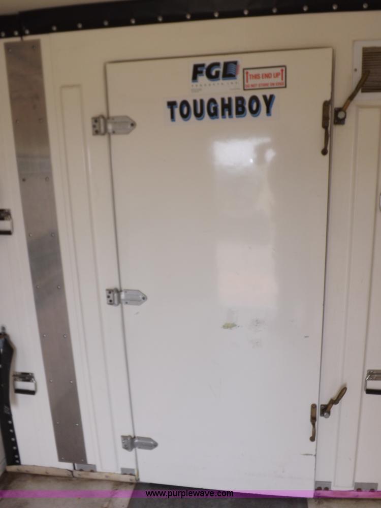 image for item F6492 2000 Freightliner FL60 semi truck