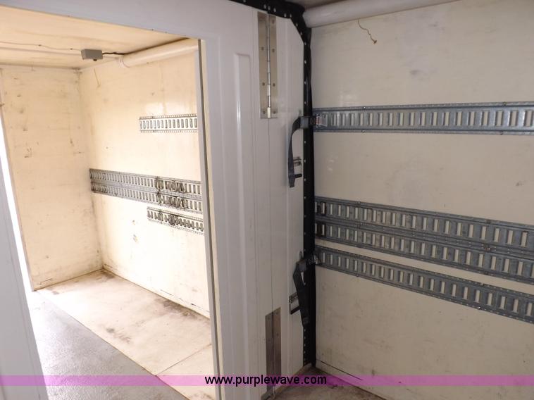 image for item F6492 2000 Freightliner FL60 semi truck