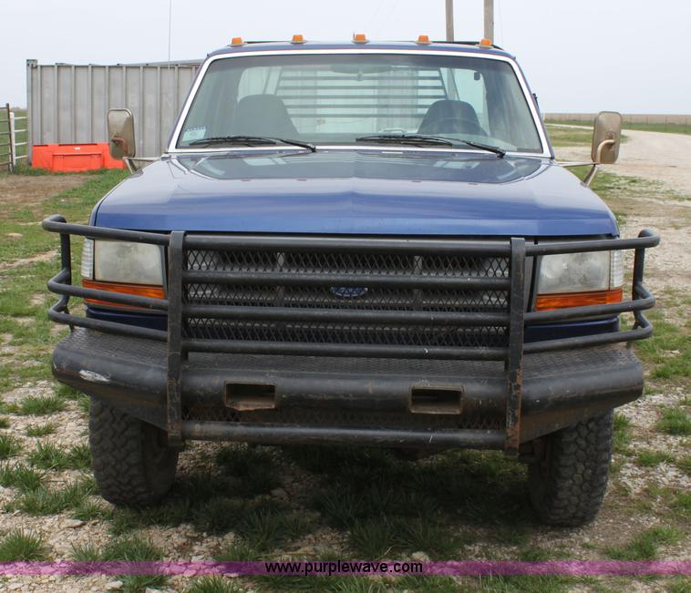 image for item F8671 1997 Ford F350 XL bale bed truck
