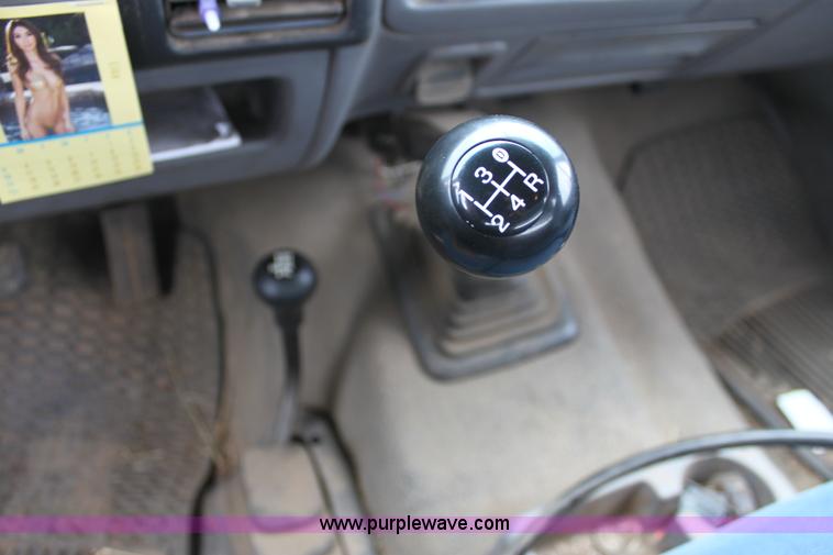 image for item F8671 1997 Ford F350 XL bale bed truck