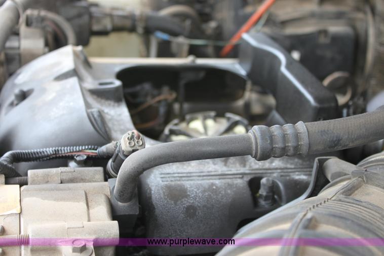 image for item F8671 1997 Ford F350 XL bale bed truck