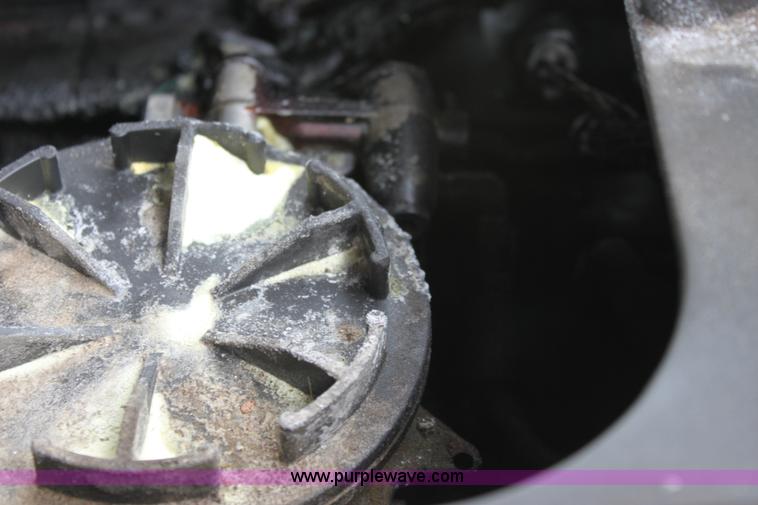 image for item F8671 1997 Ford F350 XL bale bed truck