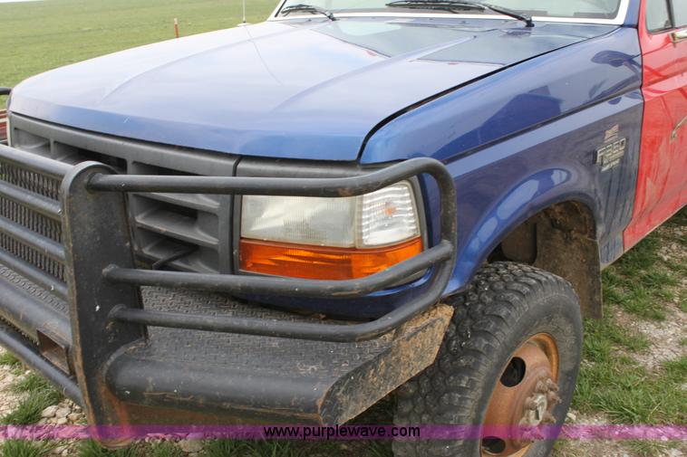 image for item F8671 1997 Ford F350 XL bale bed truck