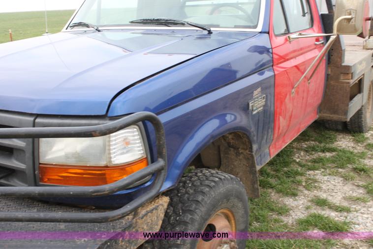 image for item F8671 1997 Ford F350 XL bale bed truck