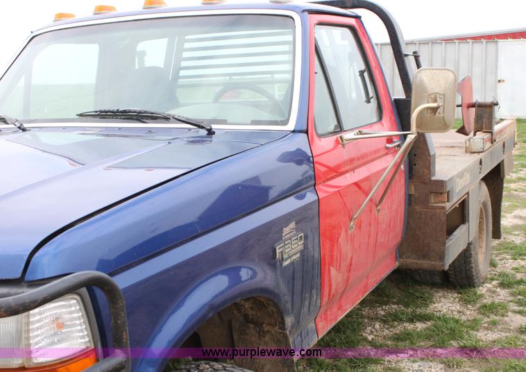 image for item F8671 1997 Ford F350 XL bale bed truck